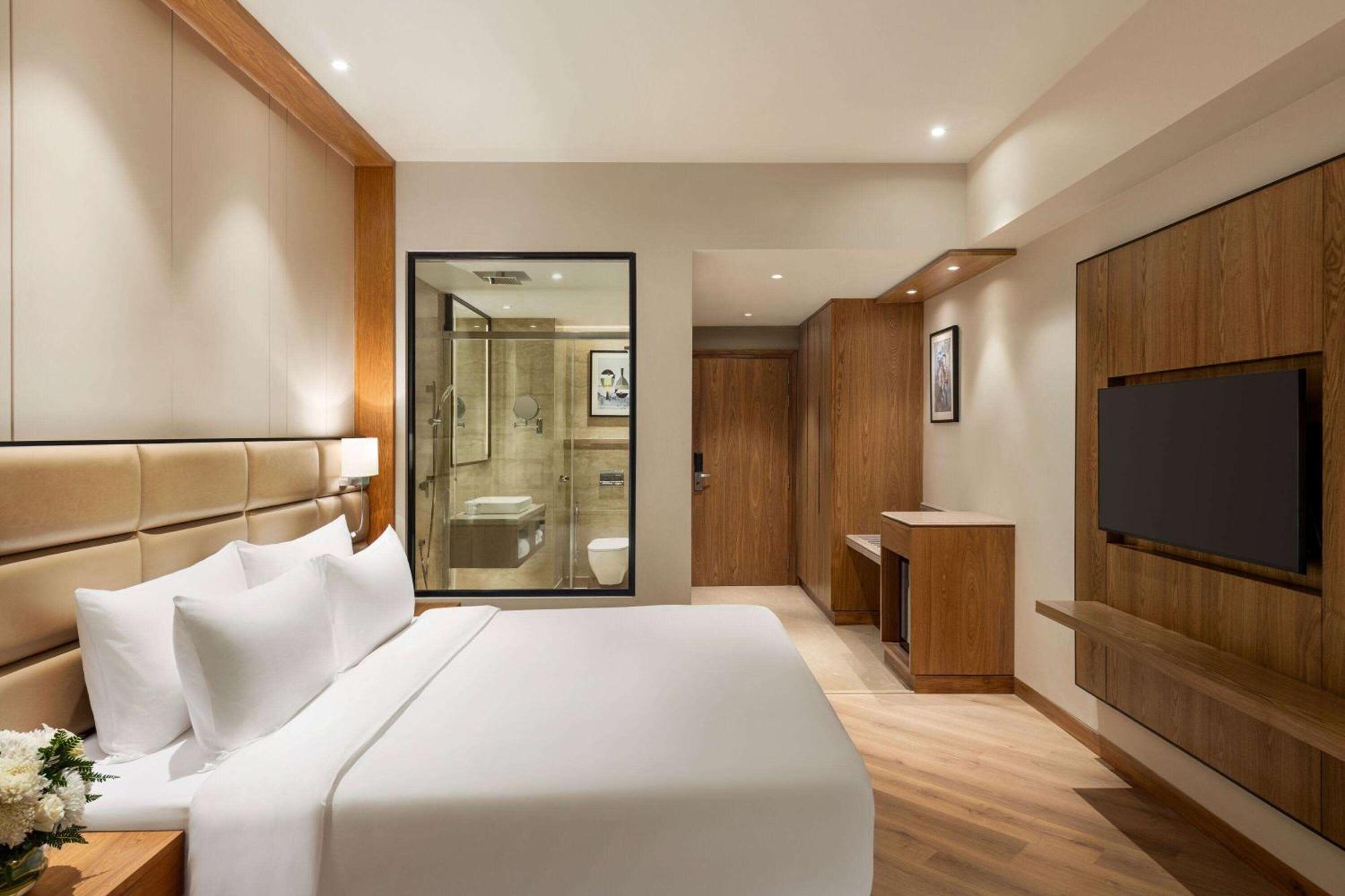 Ramada Encore By Wyndham Amritsar Airport ภายนอก รูปภาพ