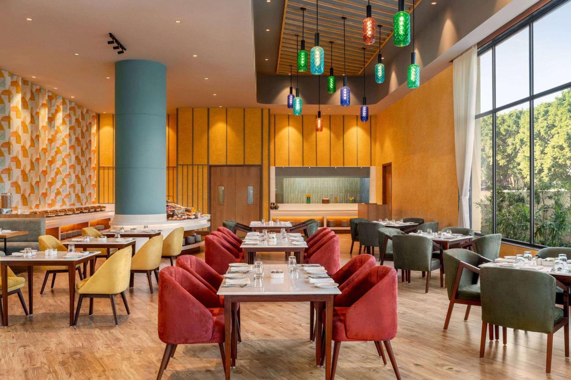 Ramada Encore By Wyndham Amritsar Airport ภายนอก รูปภาพ