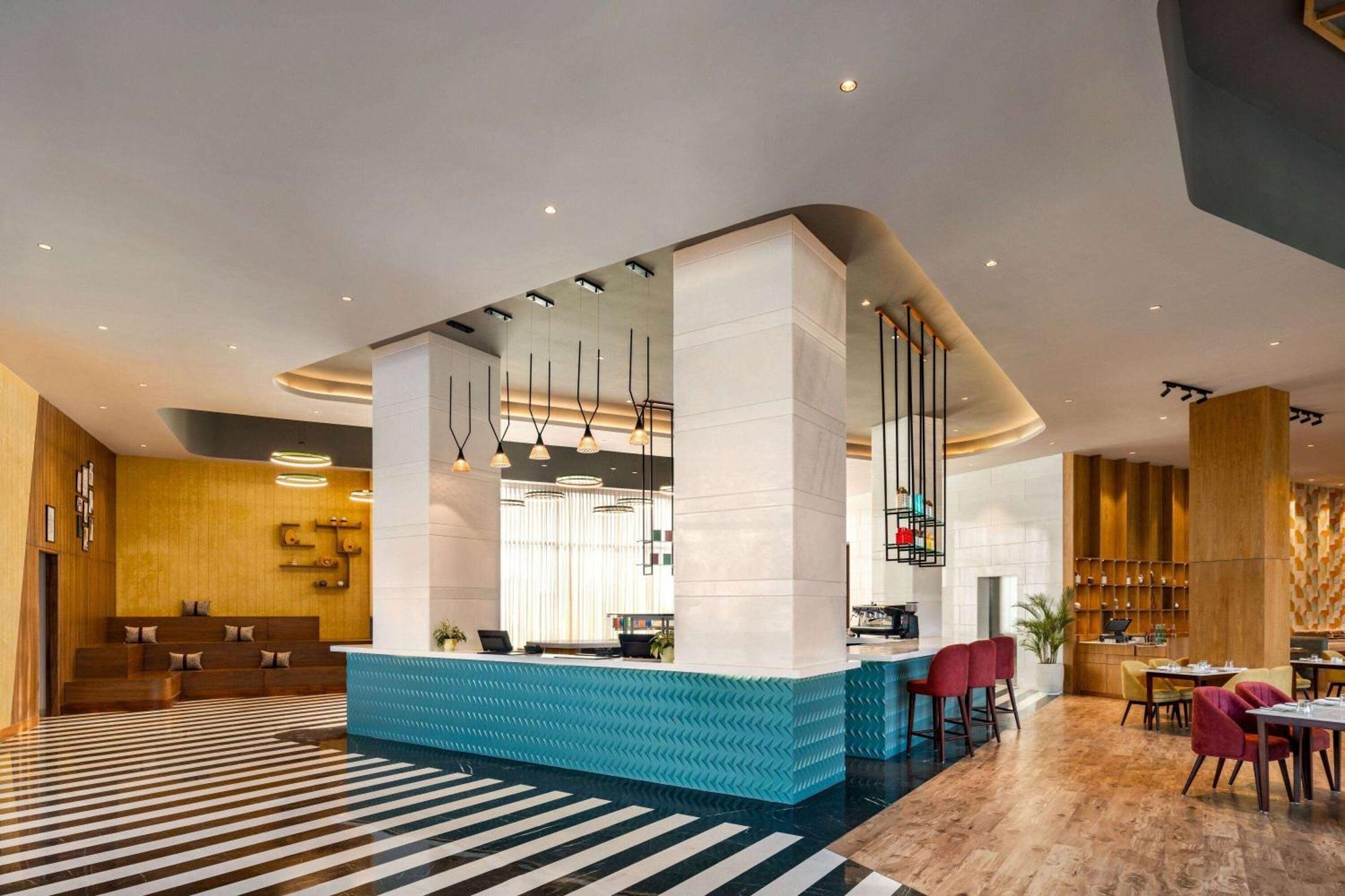 Ramada Encore By Wyndham Amritsar Airport ภายนอก รูปภาพ